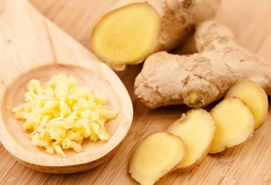 Thảo Dược Quanh Ta – Công Dụng Và Cách Dùng Theo Y Học Cổ Truyền 🌿